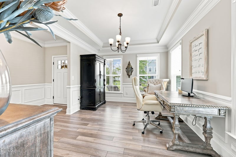 2517 Great Daisy Ln, New Hill, NC 27562