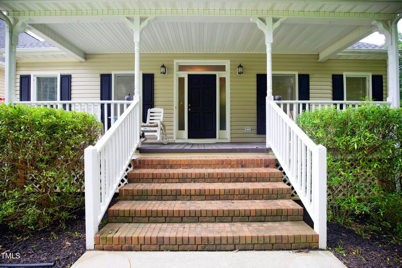 2517 Mary Marvin Trl, Fuquay Varina, NC 27526