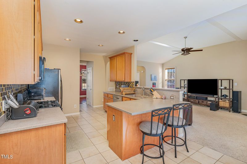 2517 Oleander Dr, Durham, NC 27703