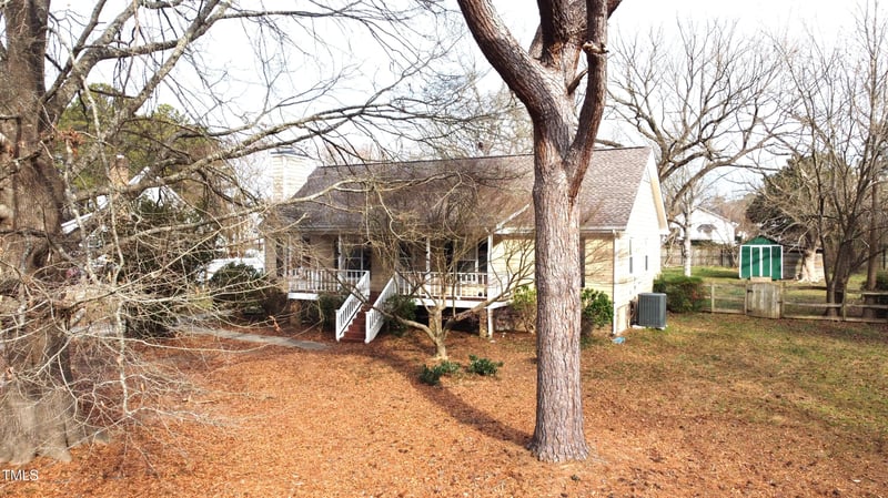 2517 Pleasant Rd, Fuquay Varina, NC 27526
