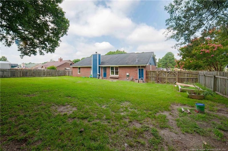 2517 Previs Rd, Fayetteville, NC 28306