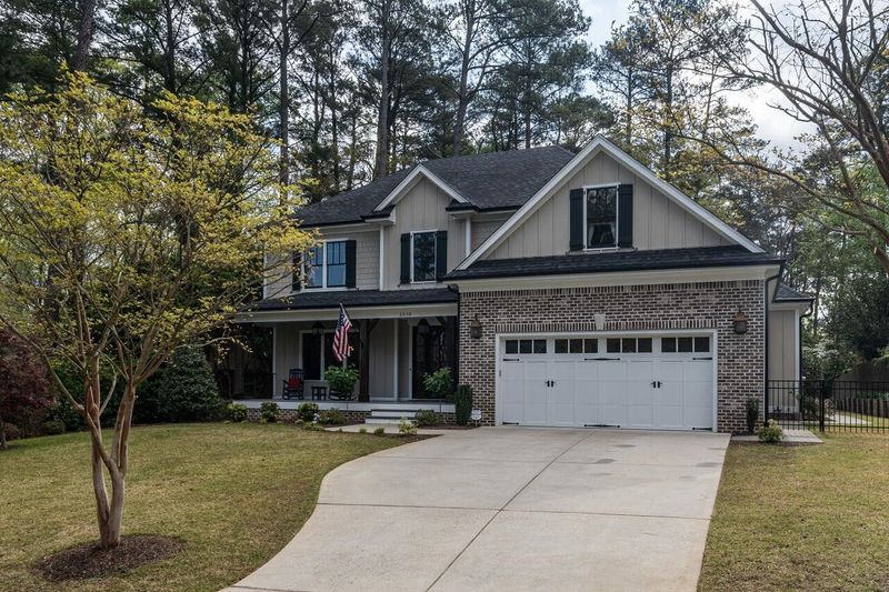 2518 Medway Dr, Raleigh, NC 27608