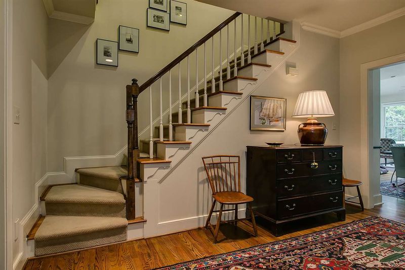 2519 Wake Dr, Raleigh, NC 27608