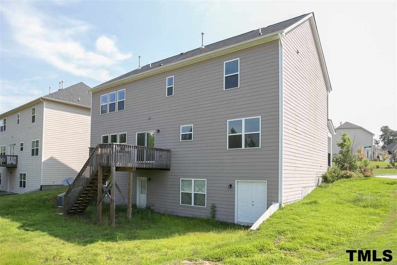 252 Ashton Glen Dr, Durham, NC 27703