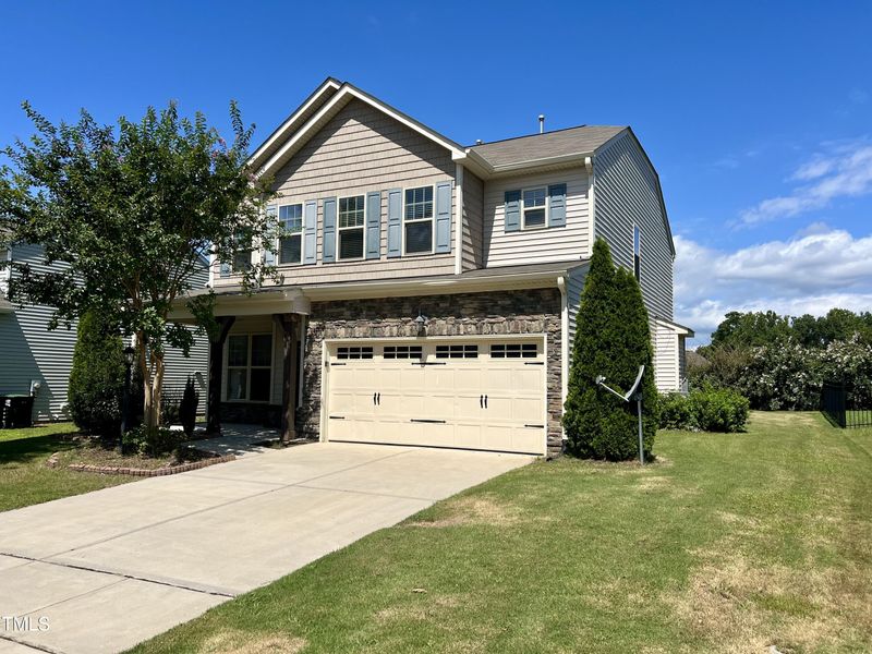252 Naples Ln, Clayton, NC 27527