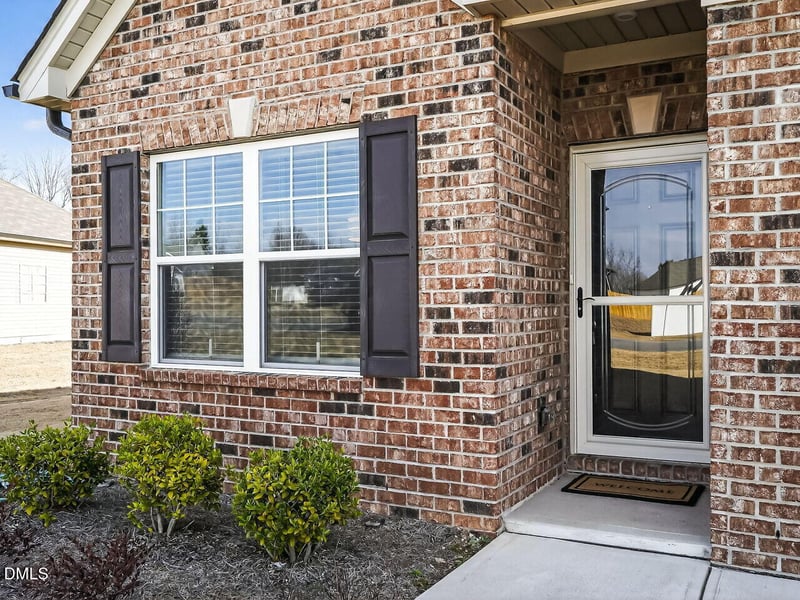 252 Shooting Star Ln, Clayton, NC 27520