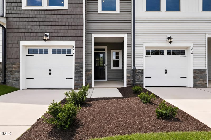 252 Snowfield Dr, Garner, NC 27529