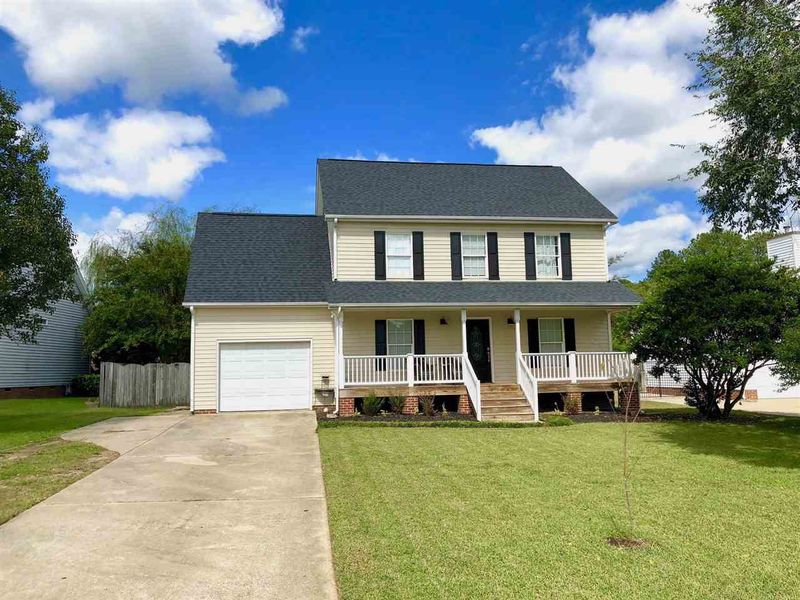 252 Springside Dr, Holly Springs, NC 27540