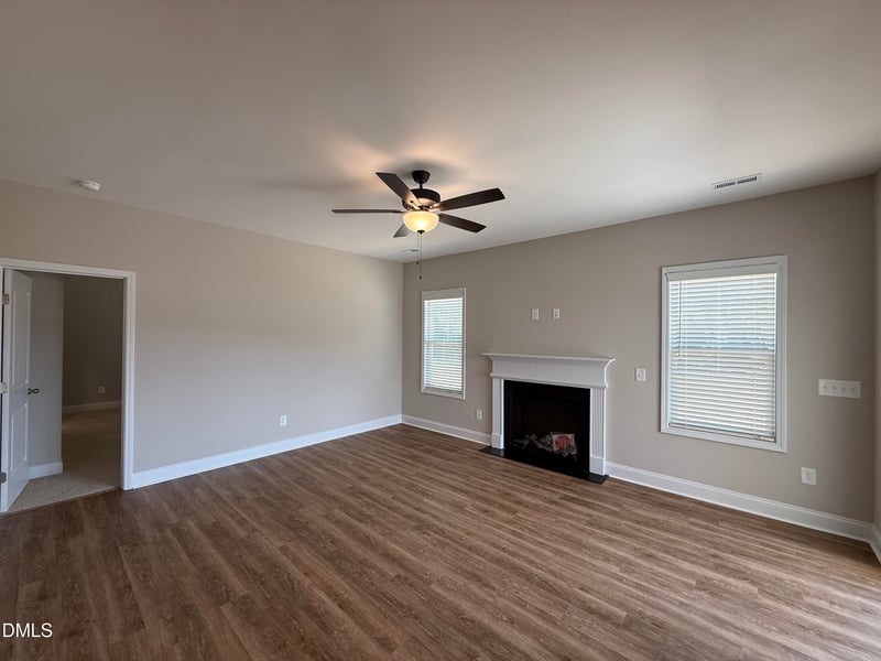 252 Yardley Dr, Smithfield, NC 27577