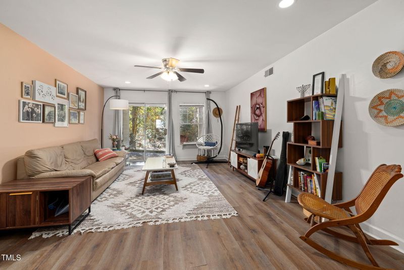 2520 Avent Ferry Rd #103, Raleigh, NC 27606