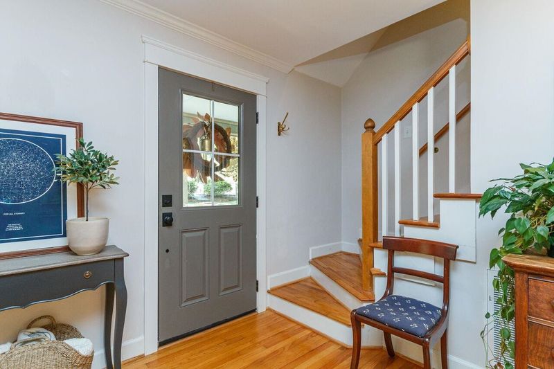2520 Butler Rd, Chapel Hill, NC 27516