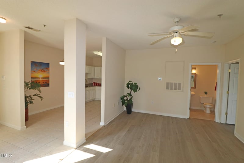 2520 Friedland #202, Raleigh, NC 27617