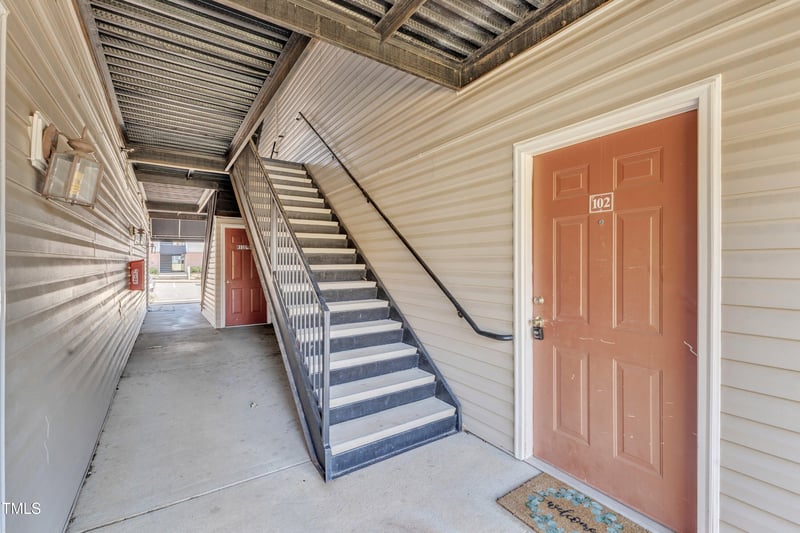 2520 Friedland Pl #102, Raleigh, NC 27617