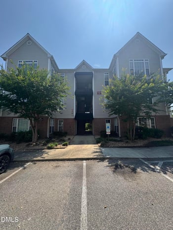 2520 Friedland Pl #202, Raleigh, NC 27617