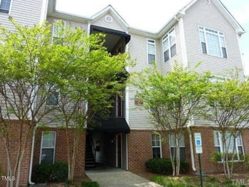 2520 Friedland Pl #303, Raleigh, NC 27617