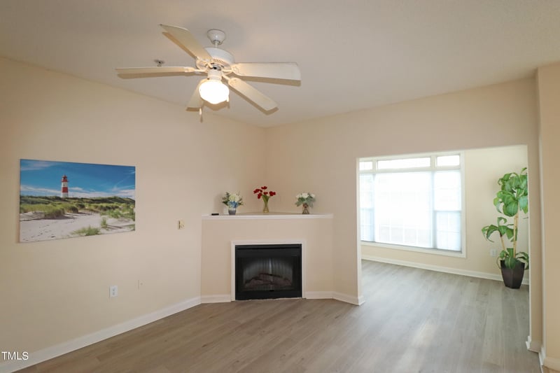 2520 Friedland Pl, Raleigh, NC 27617