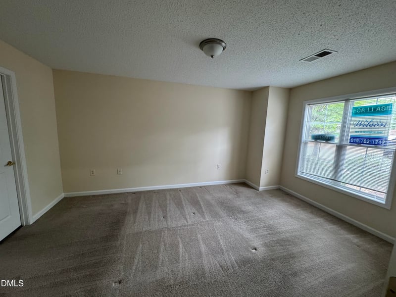 2520 Gordon Glen Ct #100, Raleigh, NC 27617