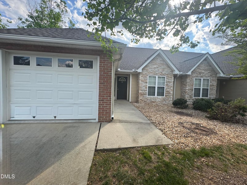 2520 Gordon Glen Ct #100, Raleigh, NC 27617