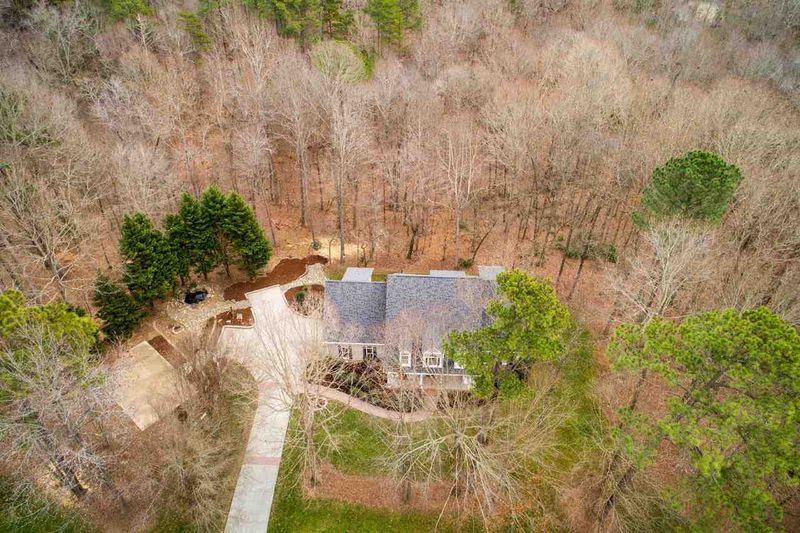 2520 Laurelford Ln, Wake Forest, NC 27587