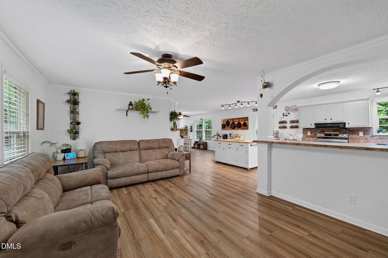 2520 Poplar Hl Ct, Snow Camp, NC 27349