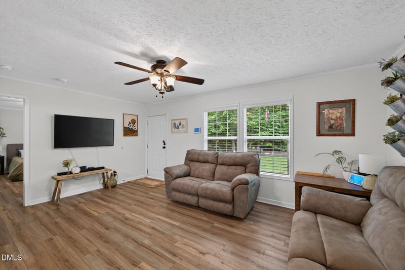 2520 Poplar Hl Ct, Snow Camp, NC 27349