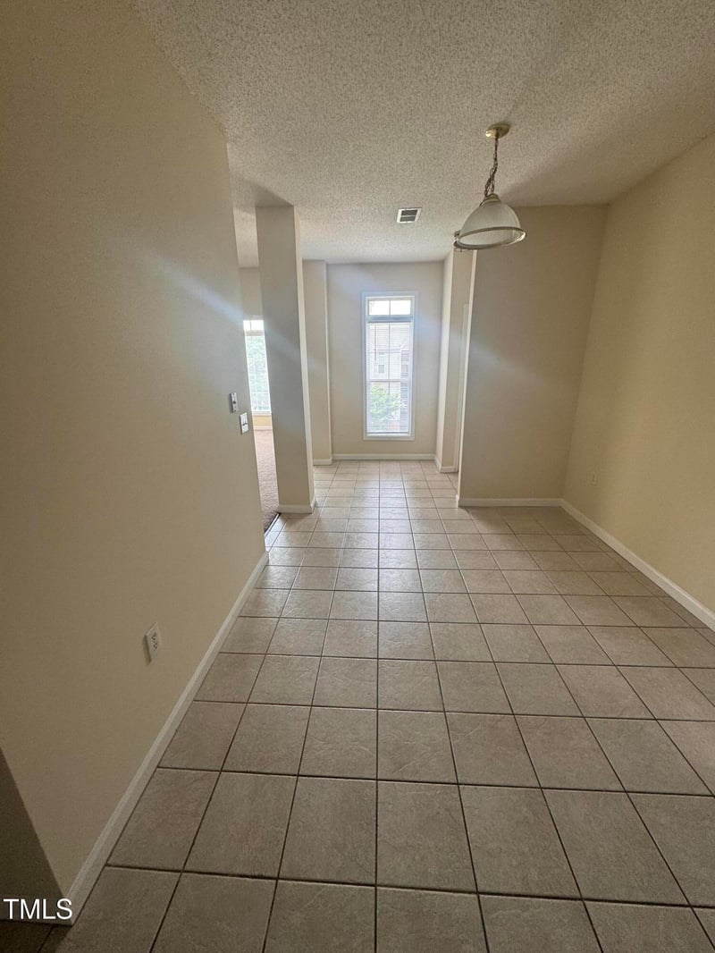 2521 Friedland Pl #301, Raleigh, NC 27617