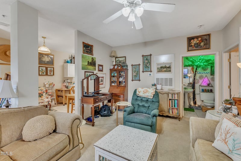 2521 Friedland Pl #201, Raleigh, NC 27617