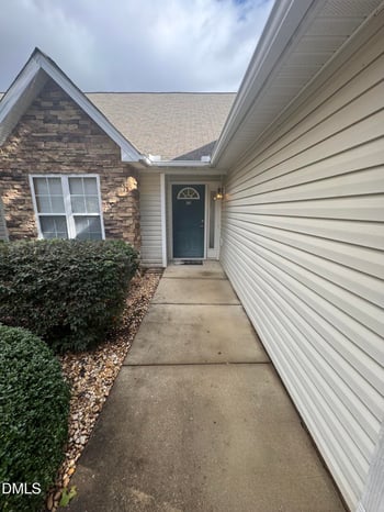 2521 Gordon Glen Ct #103, Raleigh, NC 27617