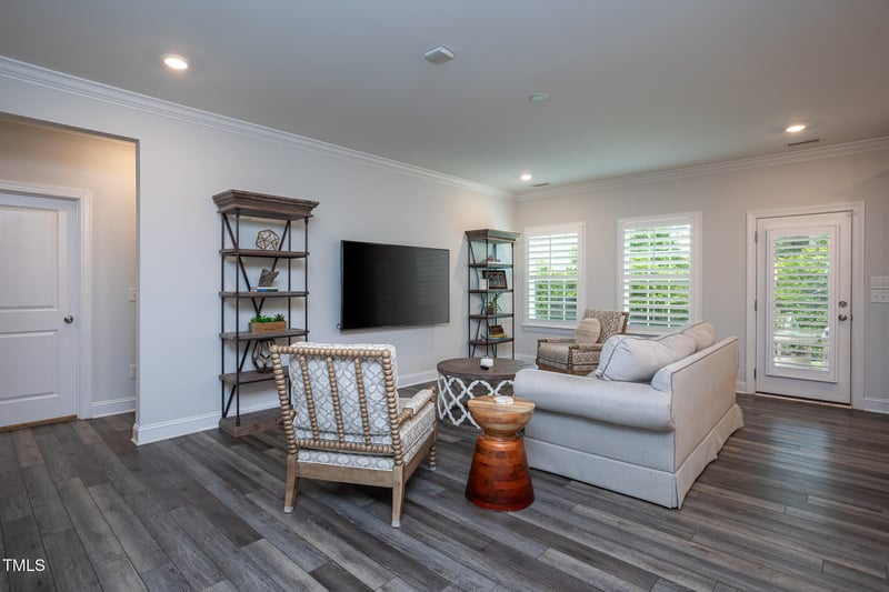 2521 Heathland Farm Dr, Fuquay Varina, NC 27526
