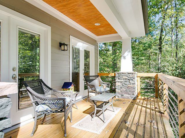 2521 Perkins Rd, Durham, NC 27705