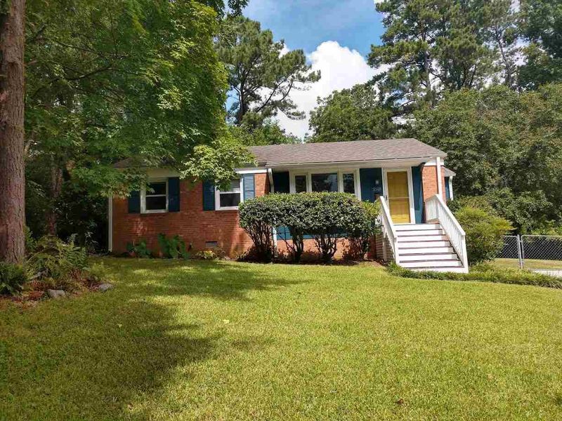 2521 Remington Rd, Raleigh, NC 27610