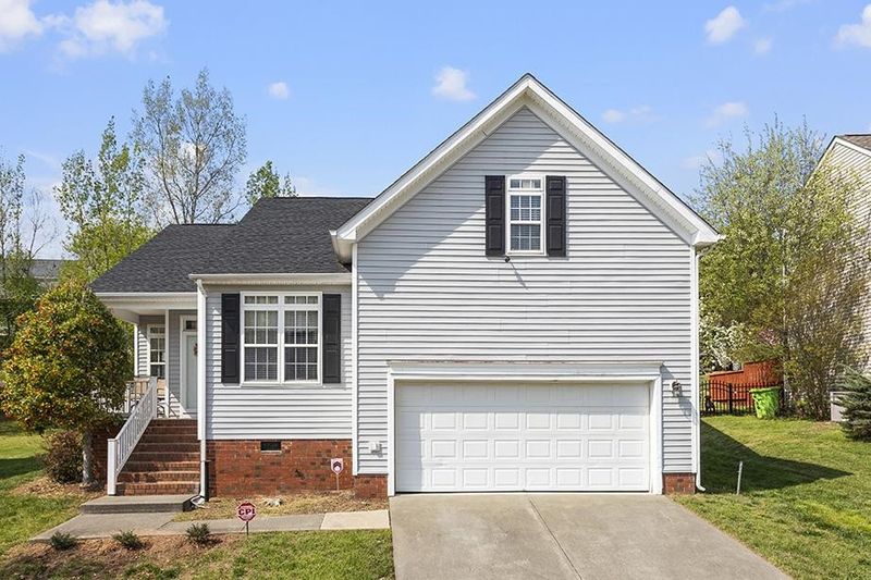 2521 Spruce Shadows Ln, Raleigh, NC 27614
