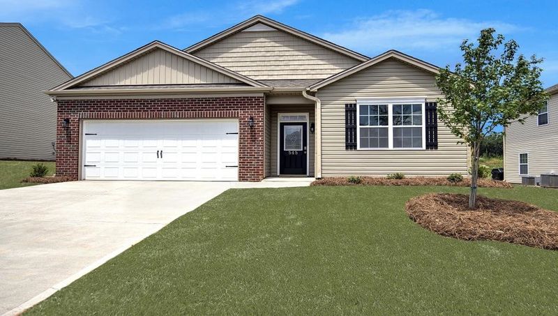 2521 Summersby Dr, Mebane, NC 27302