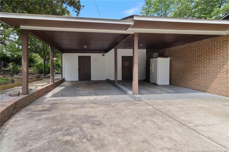 2521 Vestal Ave, Fayetteville, NC 28301