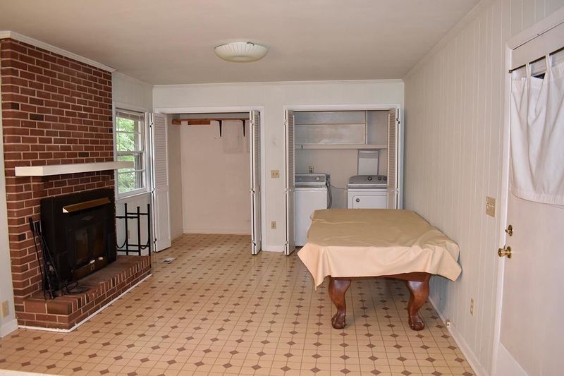 2522 Alpine Rd, Durham, NC 27707