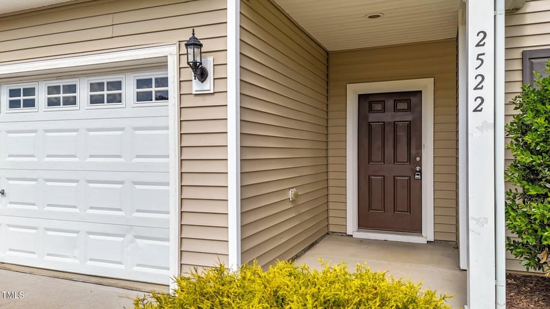 2522 Dalmahoy Ln, Fuquay Varina, NC 27526