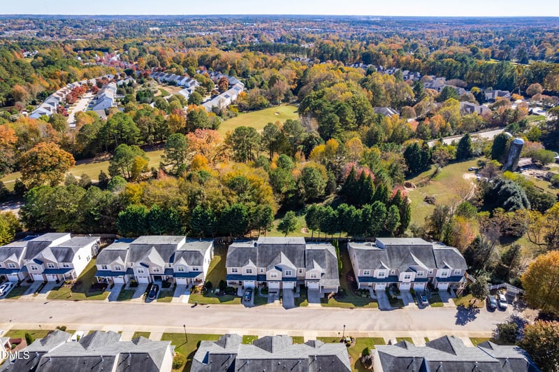 2522 Spring Oaks Way, Raleigh, NC 27614