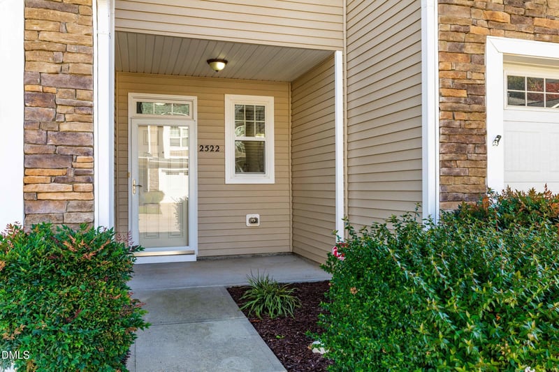 2522 Spring Oaks Way, Raleigh, NC 27614