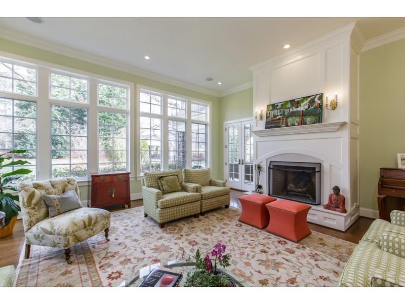 2523 Pineway Dr, Burlington, NC 27215