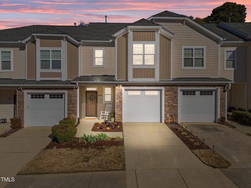 2523 Spring Oaks Way, Raleigh, NC 27614