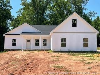 2523 Victory Dr, Sanford, NC 27330