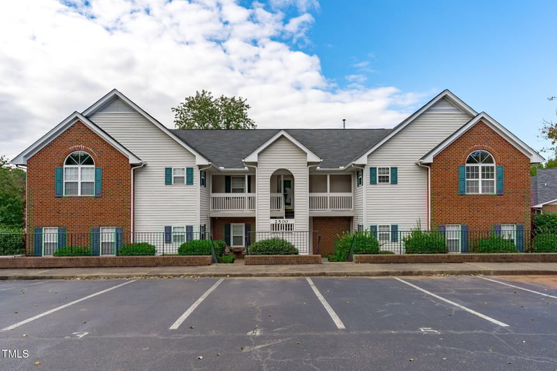 2523 Wellington Ridge Loop, Cary, NC 27518