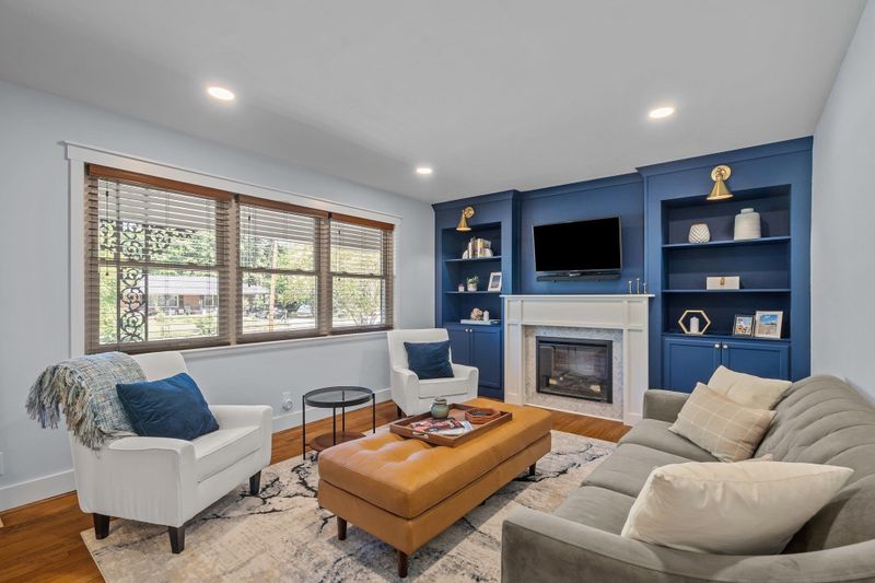 2523 W Woodrow St, Durham, NC 27705