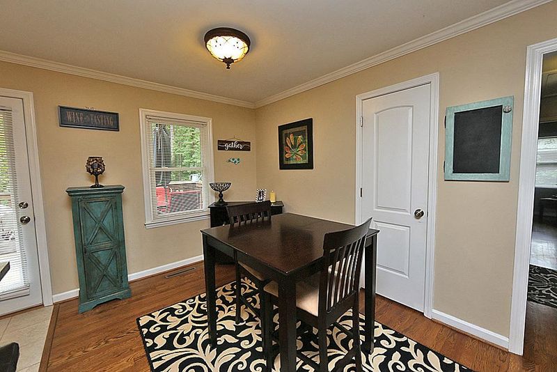 2524 Crestline Ave, Raleigh, NC 27603