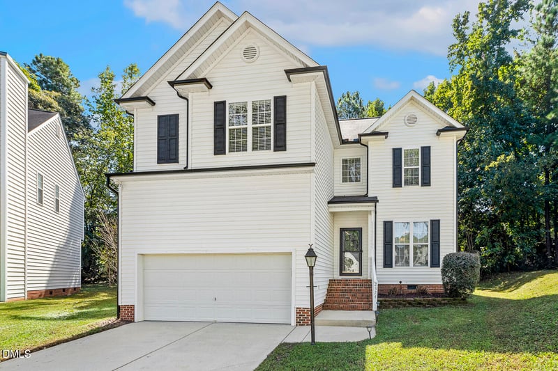 2524 Ferndown Ct, Raleigh, NC 27603