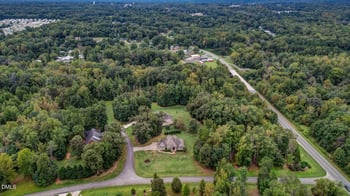 2525 Mableton Dr, Burlington, NC 27217
