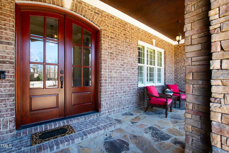2525 Umbria Ct, Apex, NC 27502