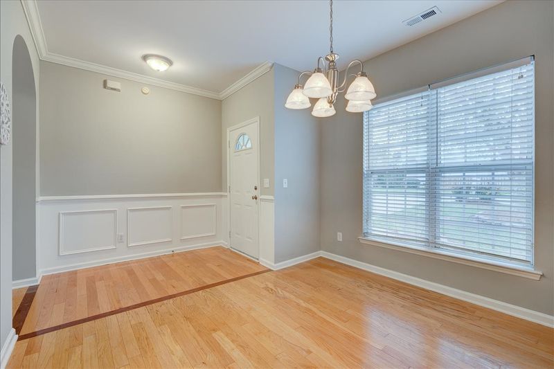 2525 Valley Haven Dr, Raleigh, NC 27603