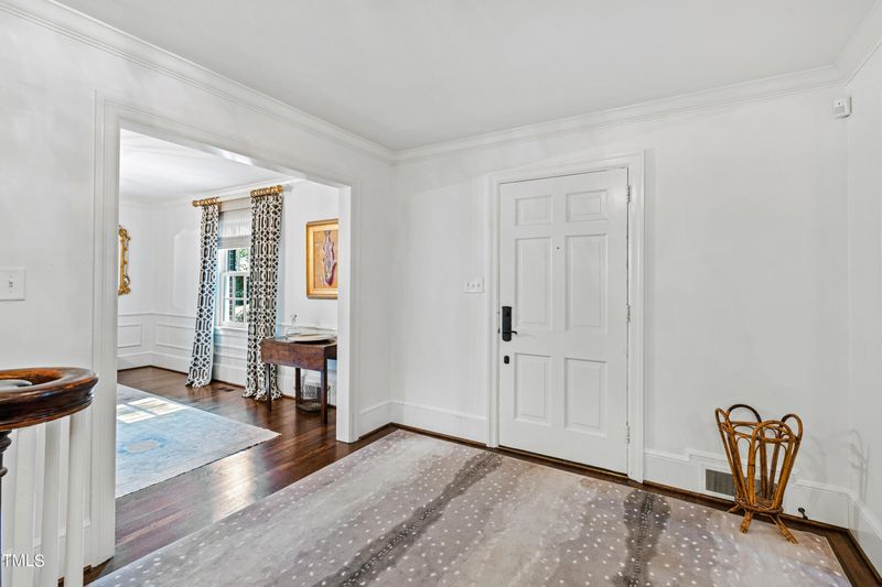 2525 White Oak Rd, Raleigh, NC 27609