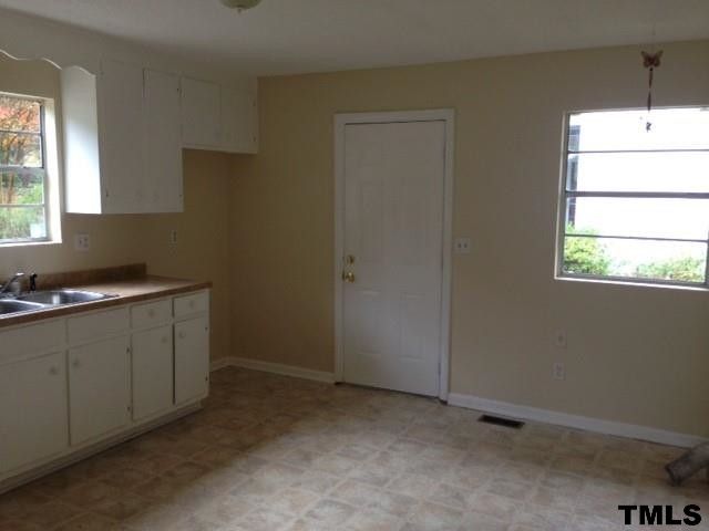 2526 Glendale Ave, Durham, NC 27704